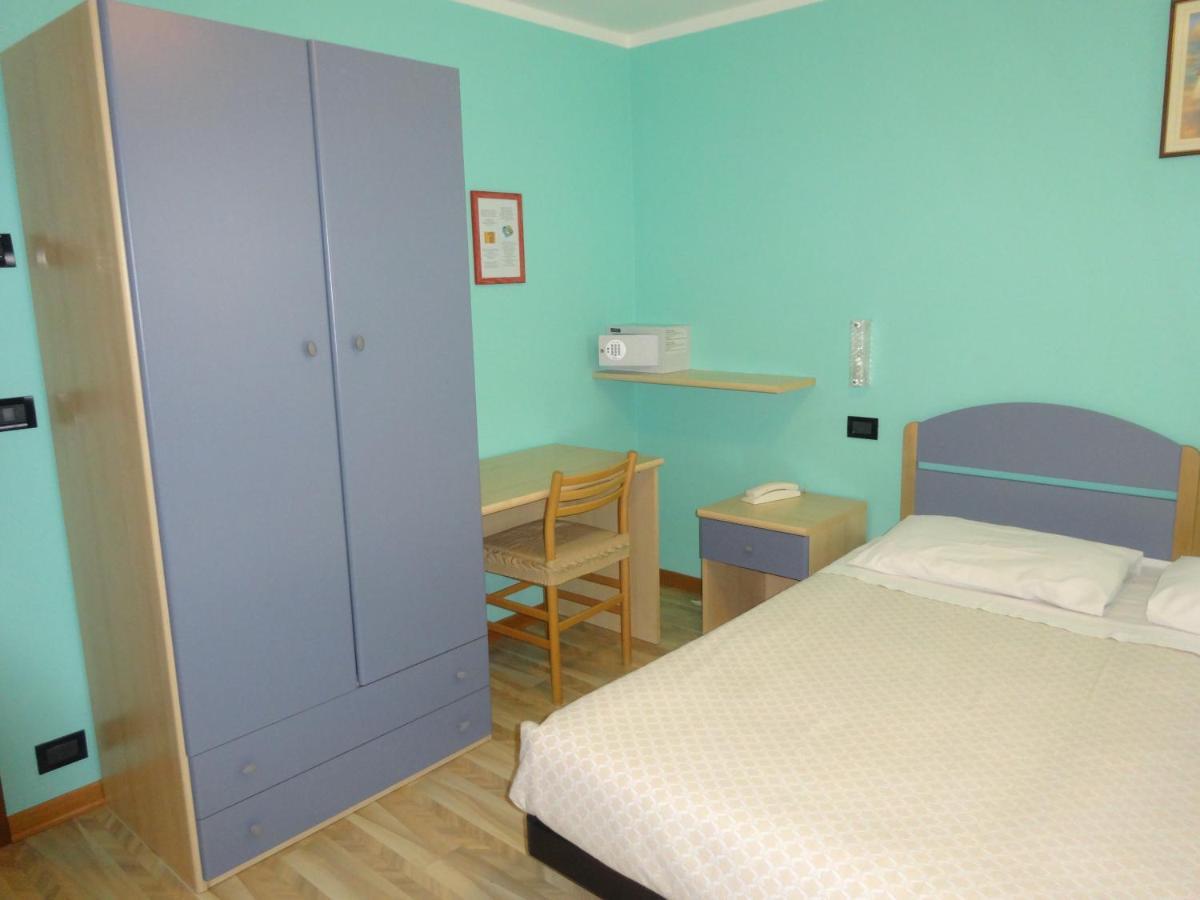 Hotel Genzianella Presenaio Extérieur photo