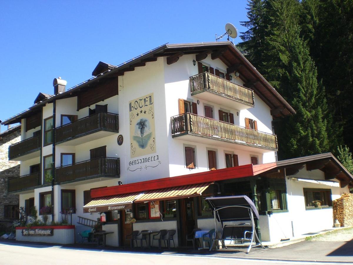 Hotel Genzianella Presenaio Extérieur photo