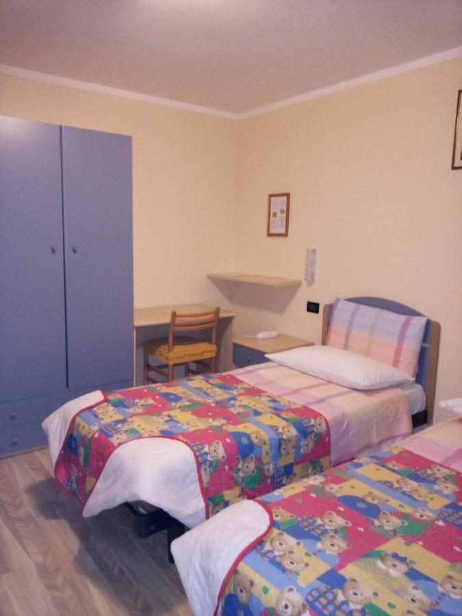 Hotel Genzianella Presenaio Extérieur photo